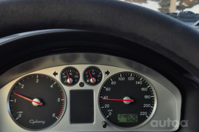 Ford Galaxy 1 generation [restyling] Minivan