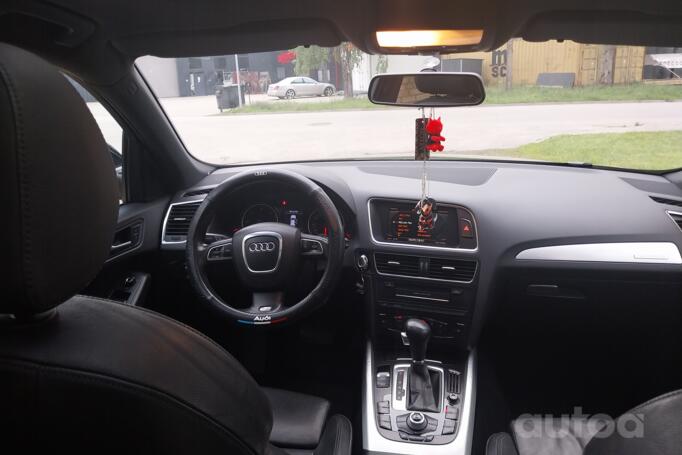 Audi Q5 8R Crossover