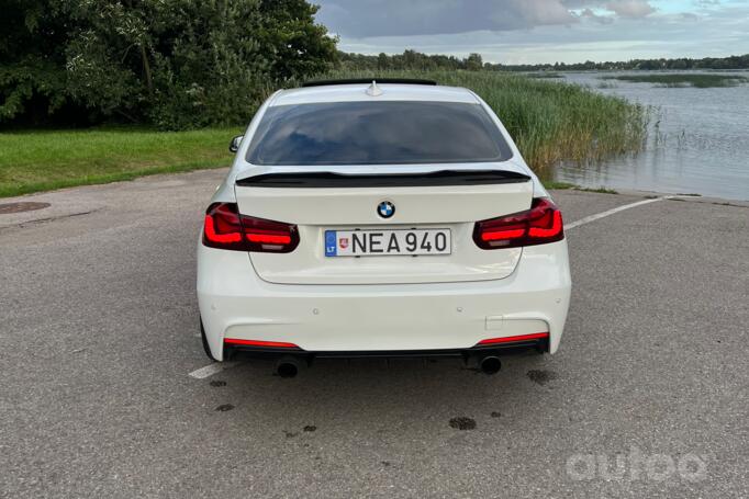 BMW 320 2013