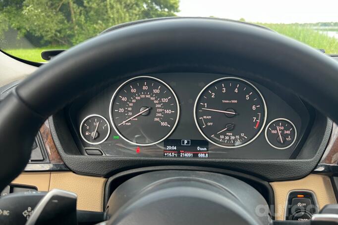 BMW 320 2013