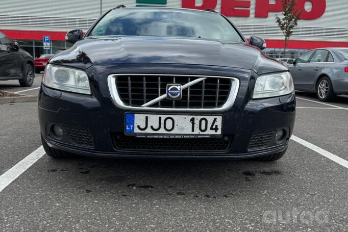 Volvo V70 3 generation wagon