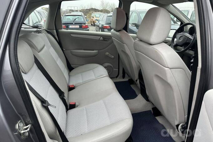 Mercedes-Benz B-Class W245 [restyling] Hatchback