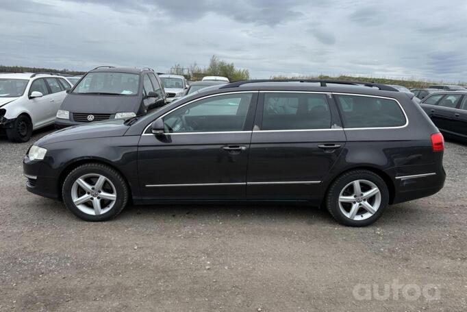 Volkswagen Passat B6 wagon 5-doors