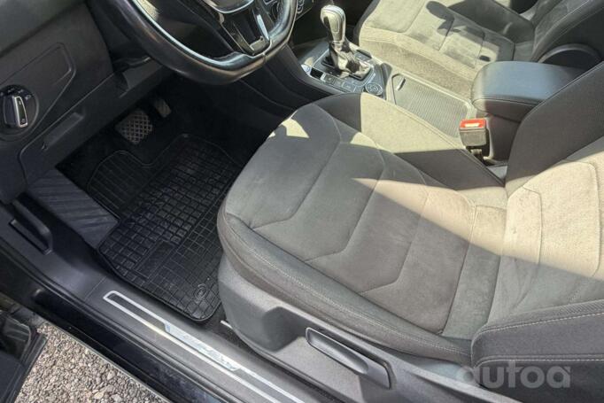 Volkswagen Tiguan 2 generation Crossover 5-doors
