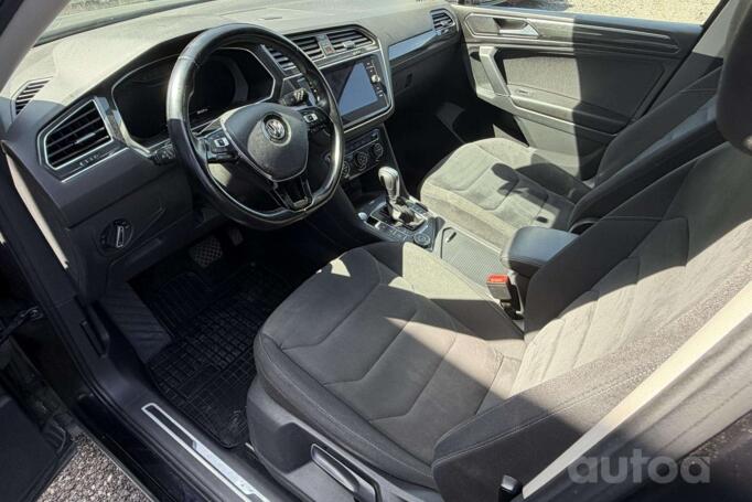 Volkswagen Tiguan 2 generation Crossover 5-doors