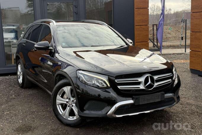 Mercedes-Benz GLC220 1 generation (253)