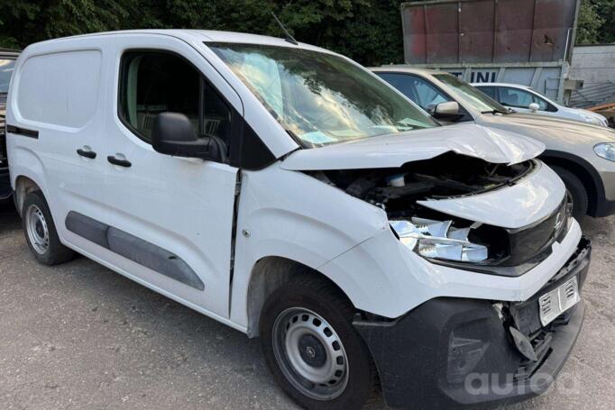 Opel Combo E