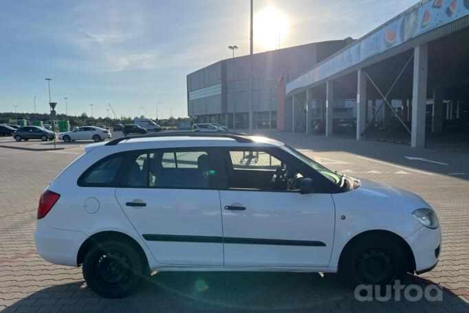 Skoda Fabia 5J Combi wagon 5-doors
