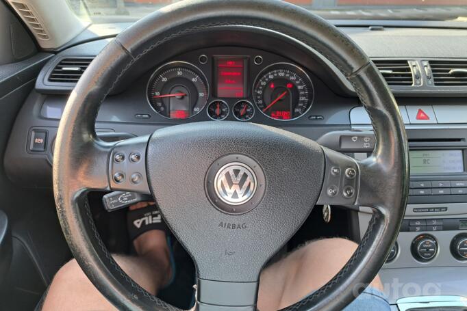 Volkswagen Passat B6 wagon 5-doors