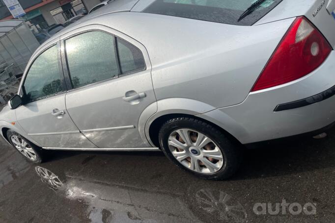 Ford Mondeo 3 generation Liftback