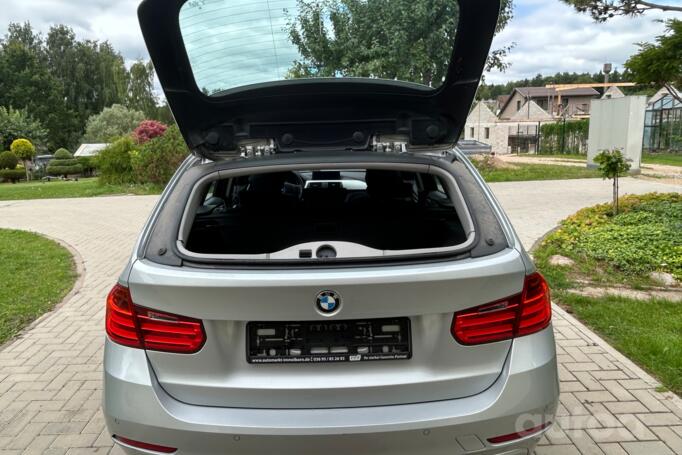 BMW 320 2013