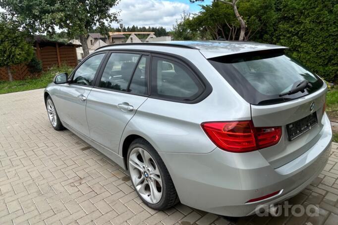 BMW 320 2013