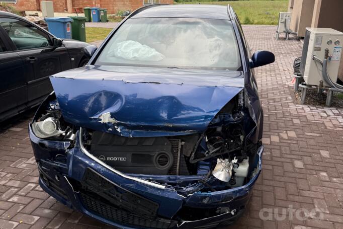 Opel Vectra C [restyling] wagon 5-doors