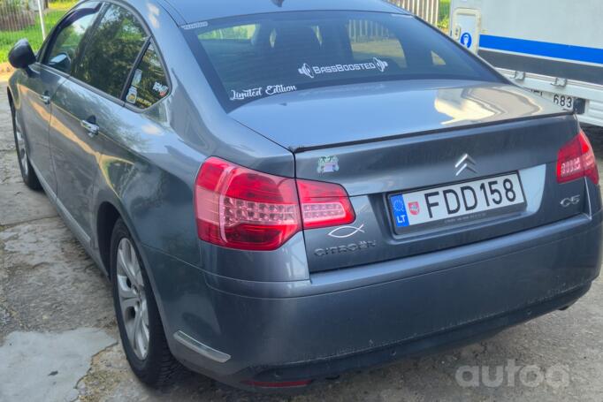 Citroen C5 2 generation Sedan
