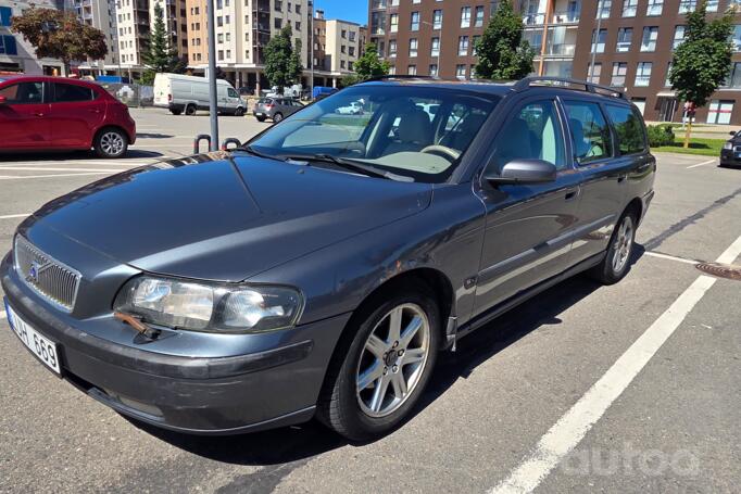 Volvo V70 2 generation R wagon 5-doors