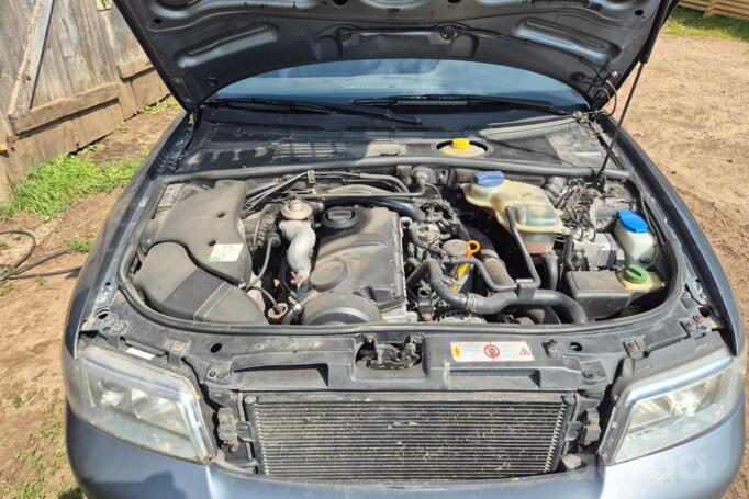 Audi A4 B5 [restyling] Avant wagon 5-doors