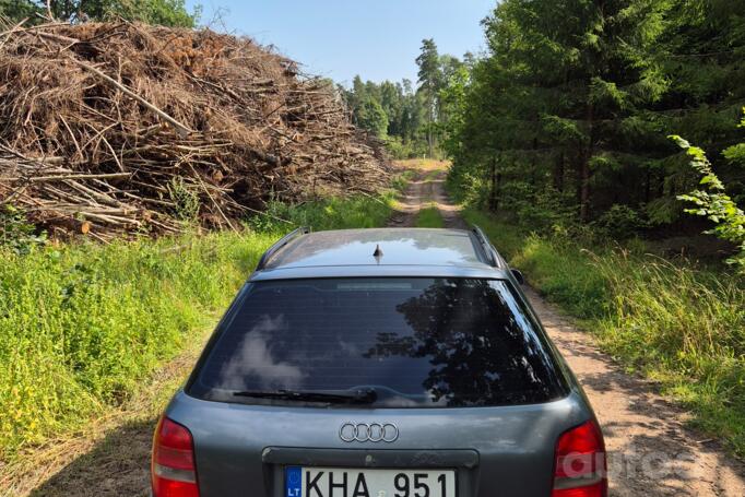 Audi A4 B5 [restyling] Avant wagon 5-doors