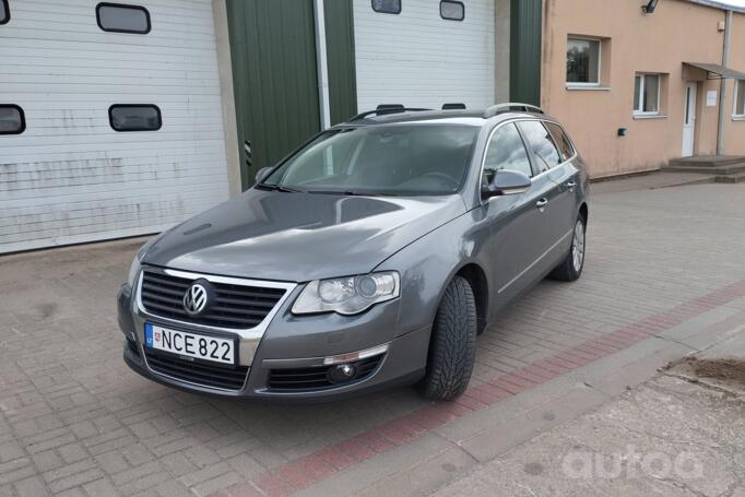 Volkswagen Passat B6 wagon 5-doors