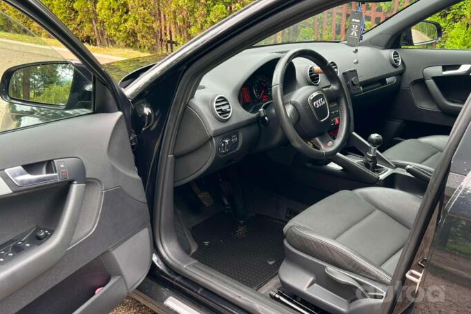 Audi A3 8P/8PA [restyling] Sportback hatchback 5-doors