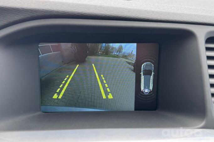 Volvo V60 Cross Country 1 generation wagon 5-doors