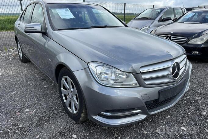 Mercedes-Benz C-Class W204/S204 Sedan