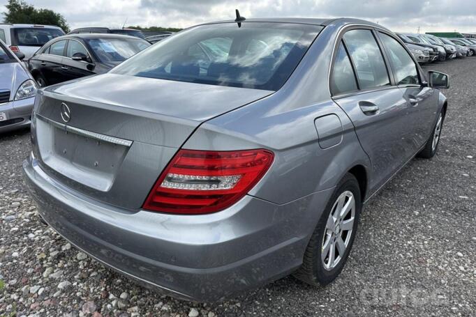 Mercedes-Benz C-Class W204/S204 Sedan