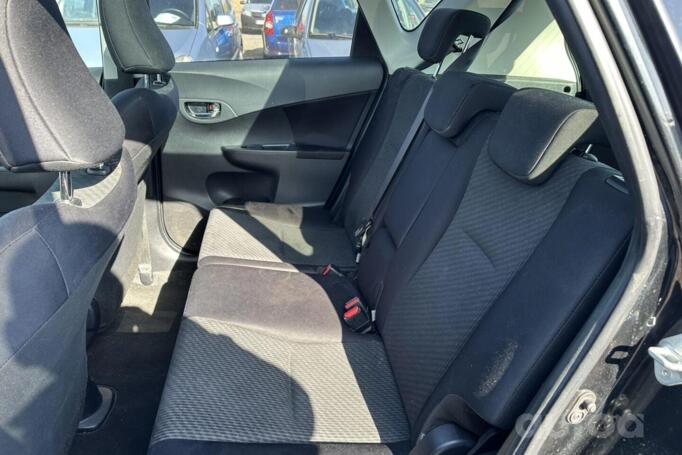 Toyota Verso-S 1 generation Minivan