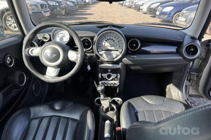 Mini Clubman 1 generation Cooper wagon 4-doors