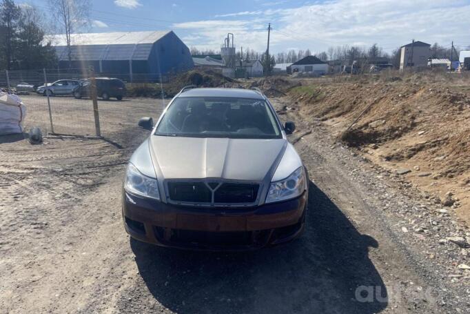 Skoda Octavia 2 generation [restyling] Combi wagon 5-doors