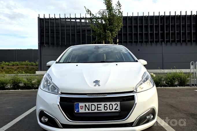 Peugeot 208 1 generation [restyling]