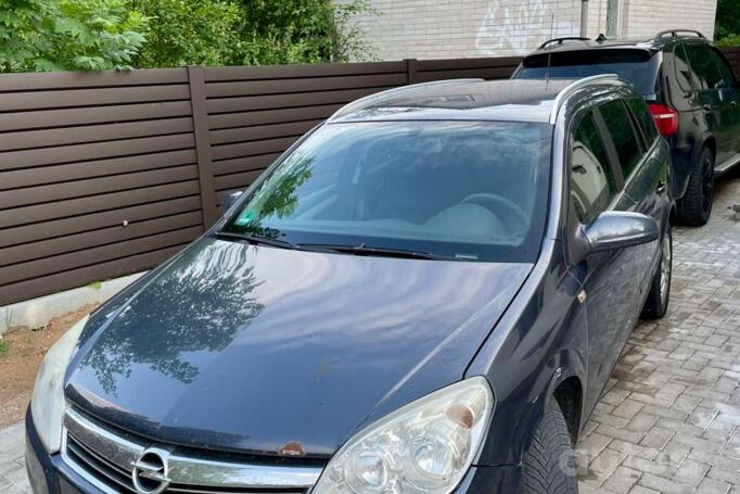Opel Astra H [restyling]