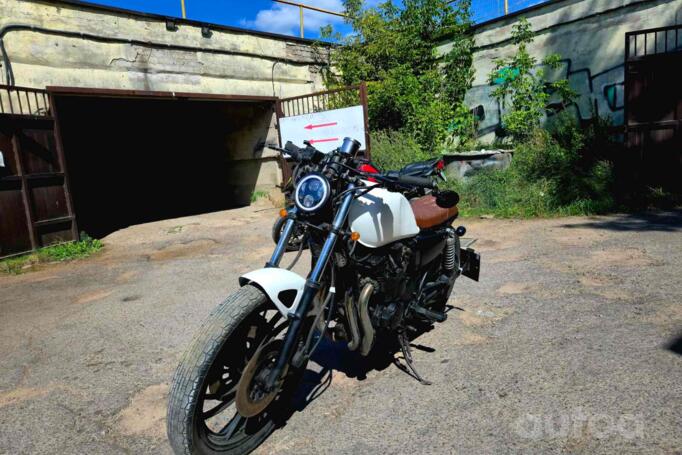Yamaha XJ