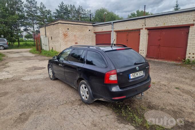 Skoda Octavia 2 generation [restyling] Combi wagon 5-doors