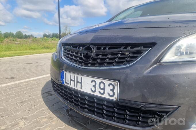 Opel Astra J [restyling] Hatchback 5-doors