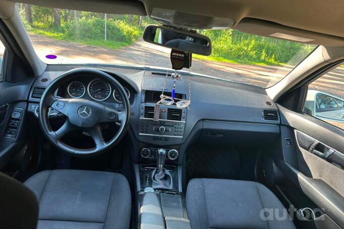 Mercedes-Benz C-Class W204/S204 wagon 5-doors