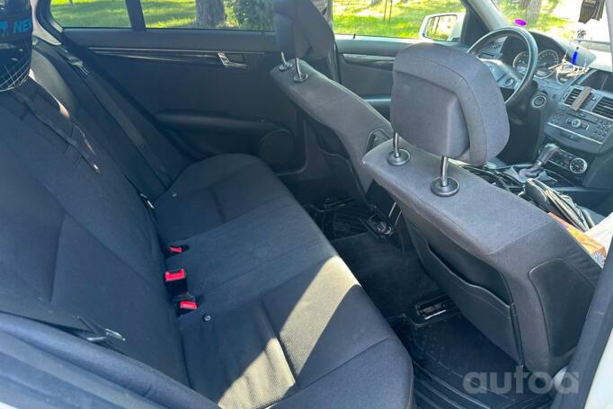Mercedes-Benz C-Class W204/S204 wagon 5-doors