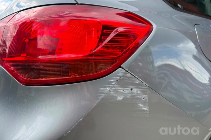 Opel Astra J Sports Tourer wagon