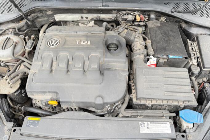 Volkswagen Golf 7 generation Variant wagon 5-doors