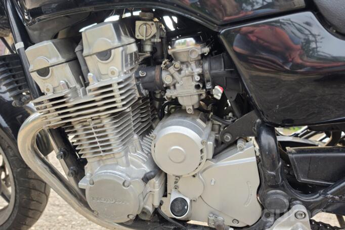 Honda CB