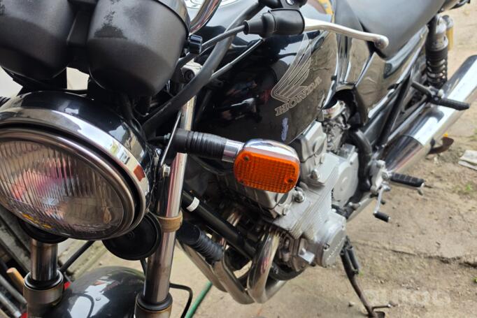 Honda CB