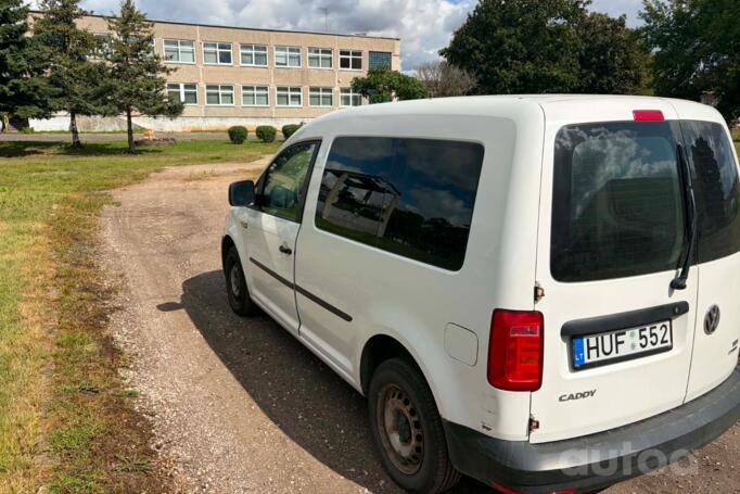 Volkswagen Caddy 4 generation Kombi Maxi minivan 4-doors