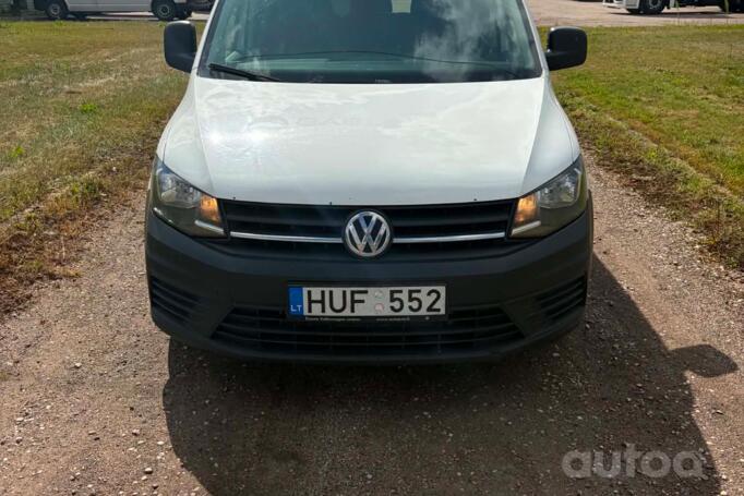 Volkswagen Caddy 4 generation Kombi Maxi minivan 4-doors