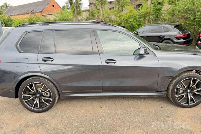 BMW X7 G07 Crossover
