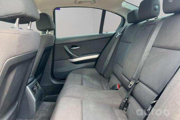 BMW 3 Series E90/E91/E92/E93 [restyling] Sedan