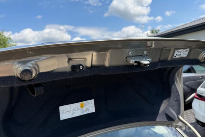 Opel Vectra B [restyling] Sedan 4-doors