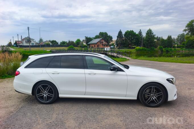 Mercedes-Benz E-Class E 220 wagon