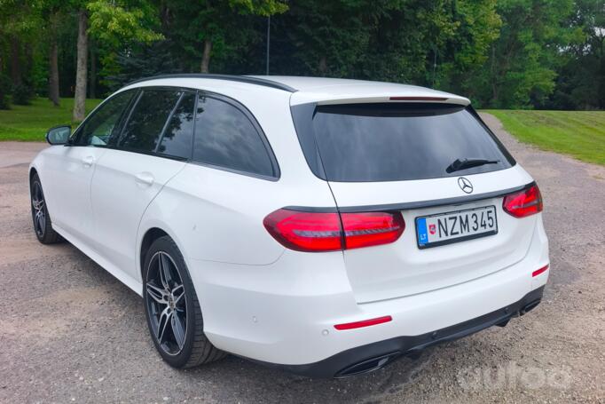 Mercedes-Benz E-Class E 220 wagon