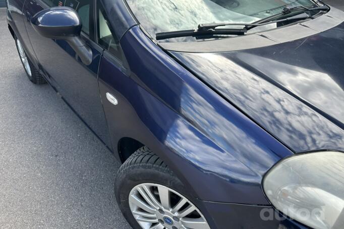 Fiat Grande Punto 2 generation Hatchback 3 doors