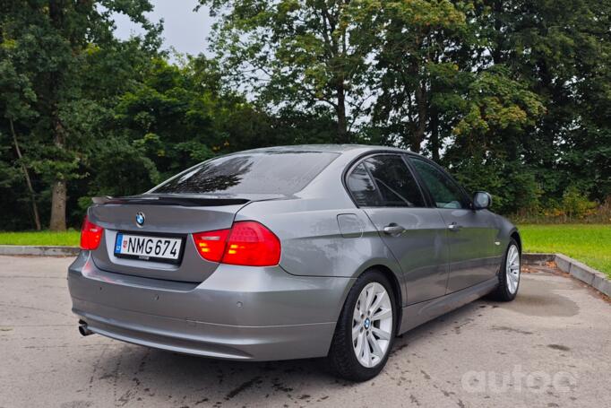 BMW 320 2013