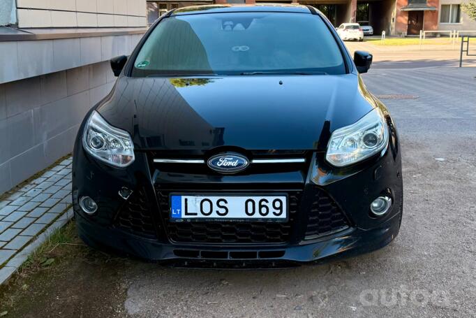 Ford Focus 3 generation Hatchback 5-doors